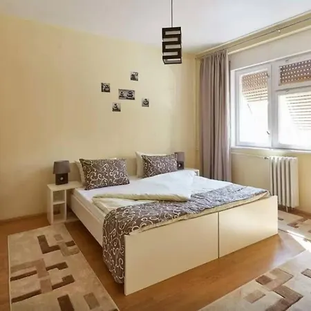 Διαμέρισμα Beautiful Modern Furnished Apartmen Μιλάνο